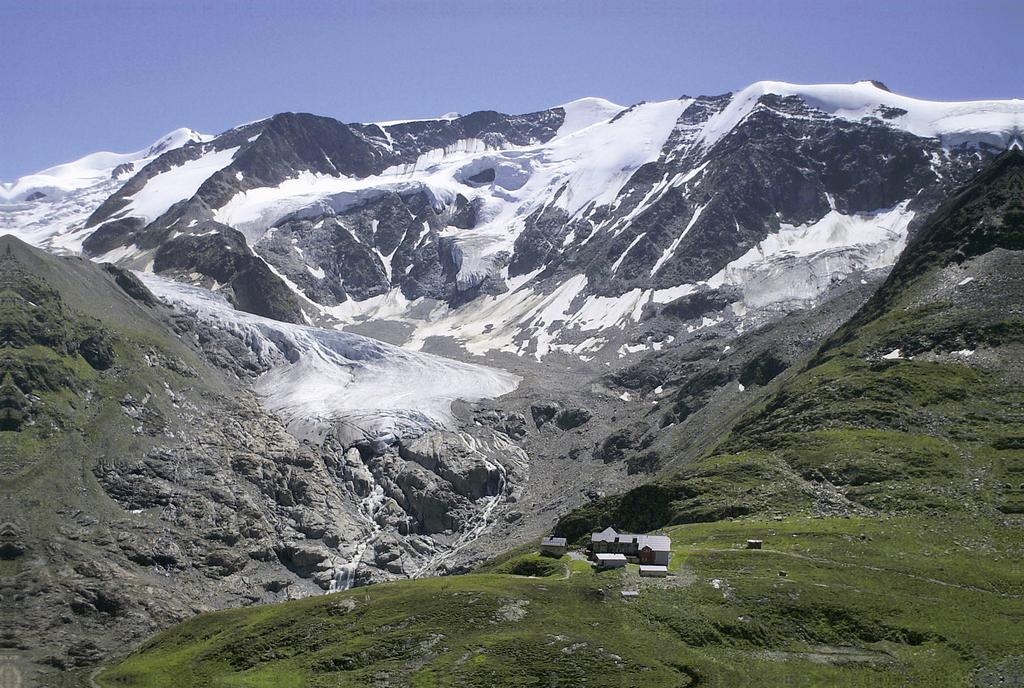 Landhaus Edelweiss Hotel Sankt Leonhard im Pitztal Exterior photo